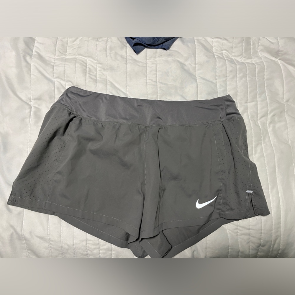GREY NIKE DRY FIT SHORTS: with zipper in back